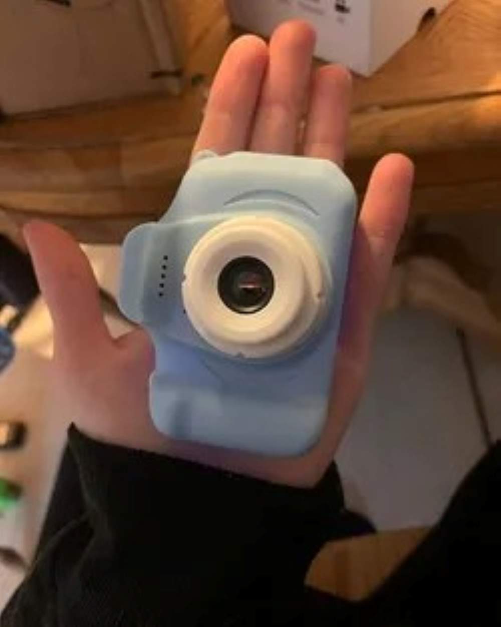 CAMERA
